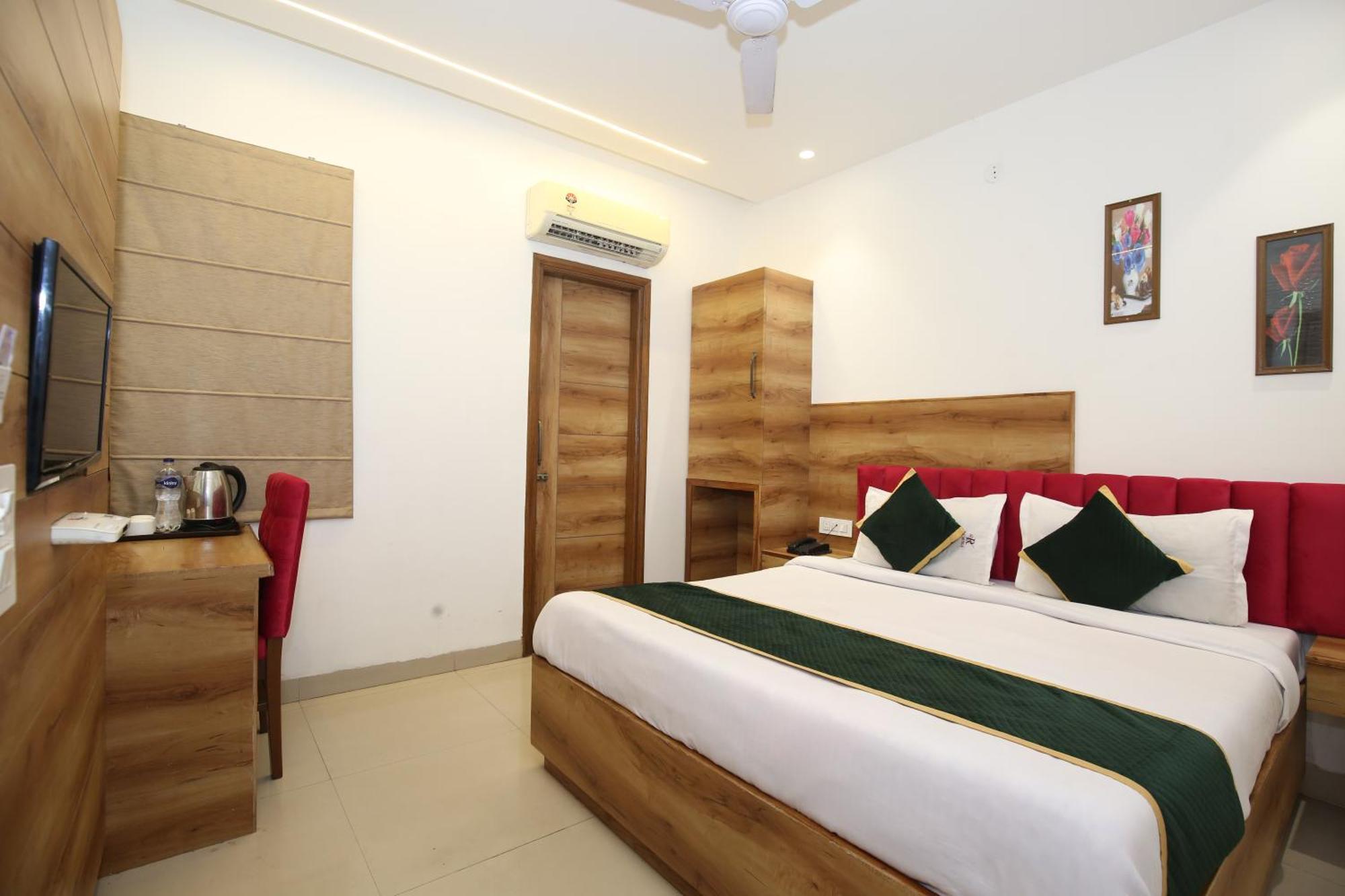 Hotel Rv Regency Amritsar Bagian luar foto