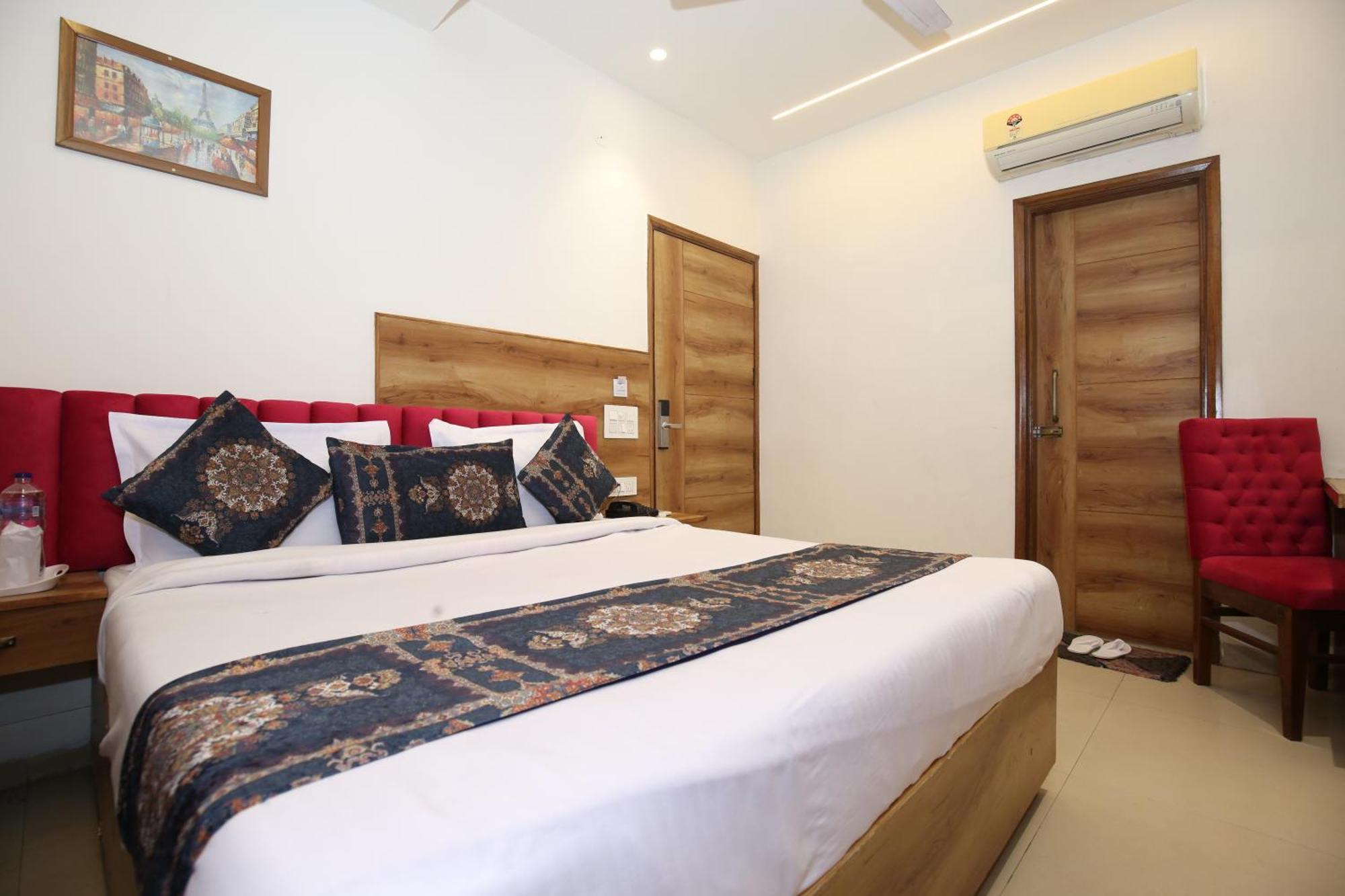 Hotel Rv Regency Amritsar Bagian luar foto
