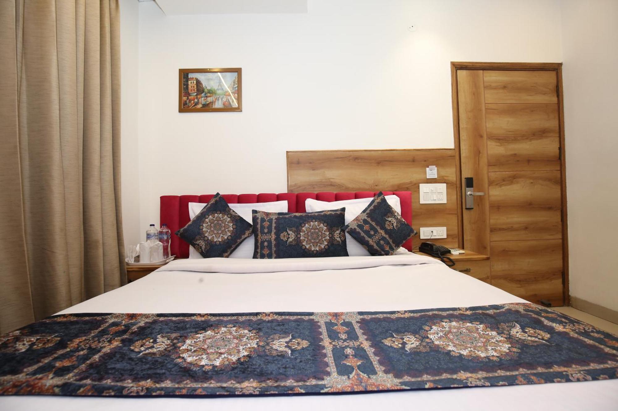 Hotel Rv Regency Amritsar Bagian luar foto