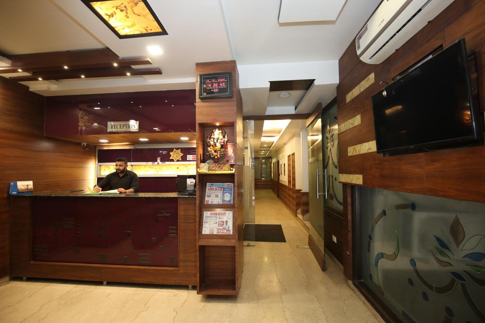 Hotel Rv Regency Amritsar Bagian luar foto